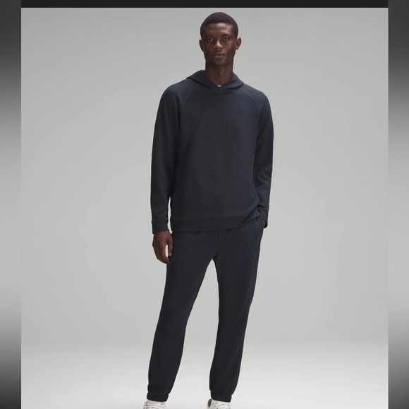 NWT!! Men’s Lululemon Textured Double Knit Hoodie - Picture 7 of 7